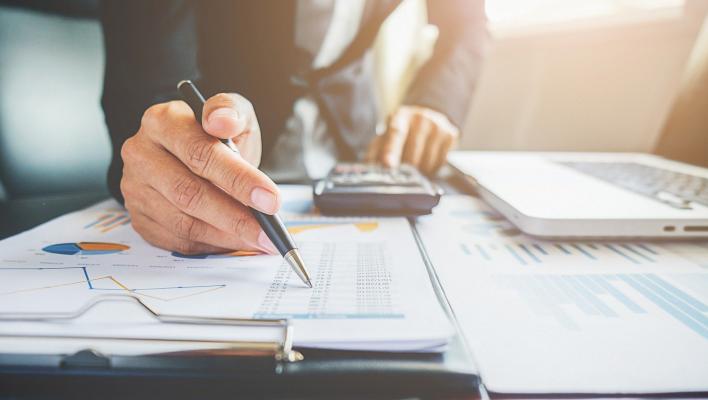 Příjmy z pachtu: Jaké daňové povinnosti čekají majitele zemědělské půdy za rok 2025